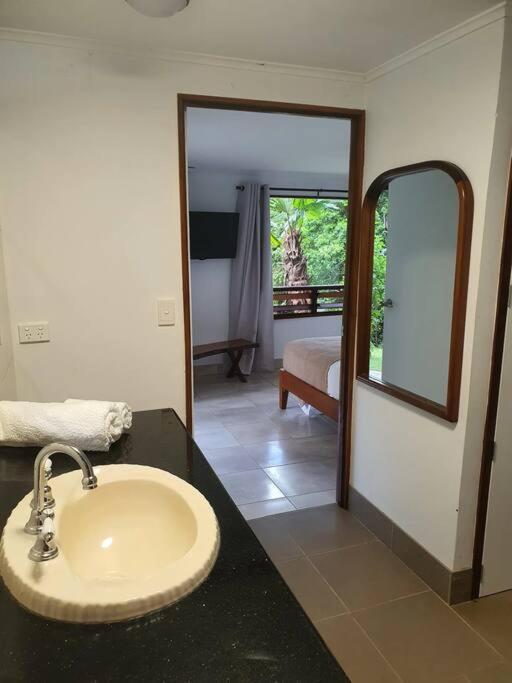 Treeverb Beach House - Daintree Cow Bay Buitenkant foto